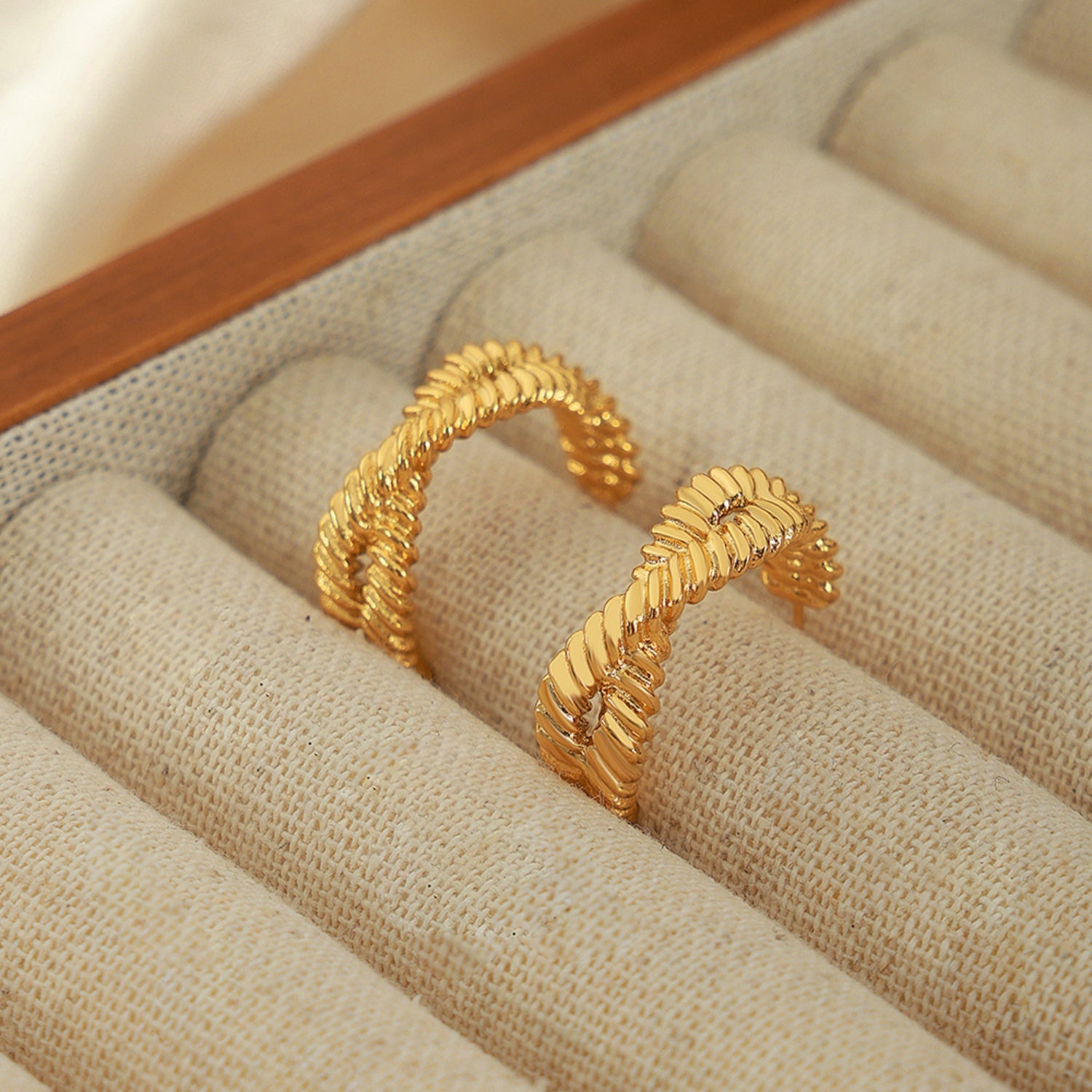 Titanium Steel Geometric Stud Earrings-Bijou Crush