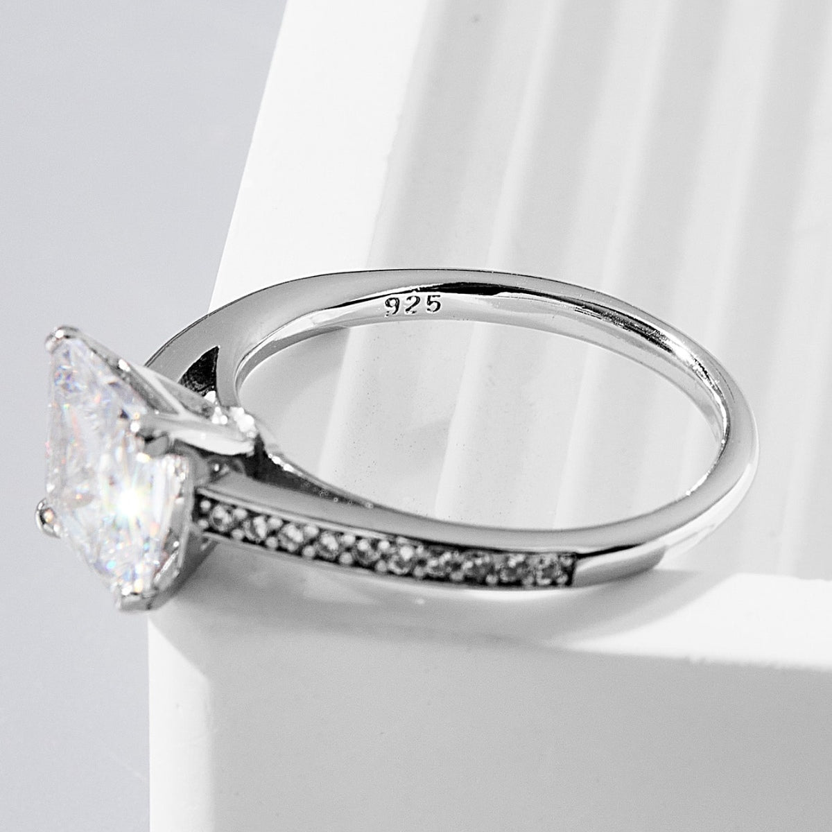 Sterling Silver Zircon Ring-Bijou Crush