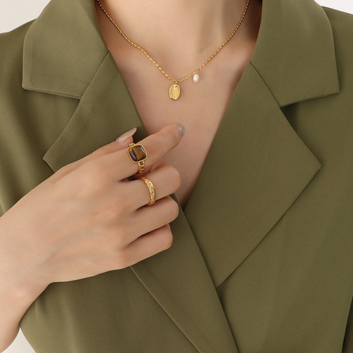 Titanium Steel Freshwater Pearl Pendant Necklace-Bijou Crush