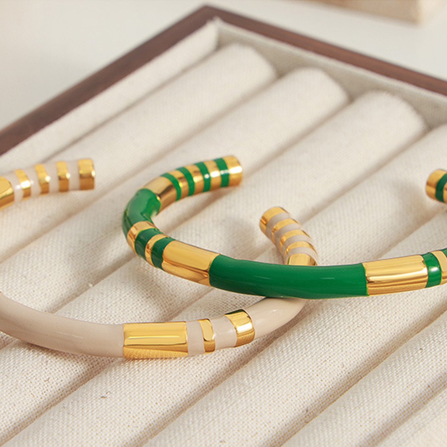 Enamel Titanium Steel Cuff Bracelet-Bijou Crush