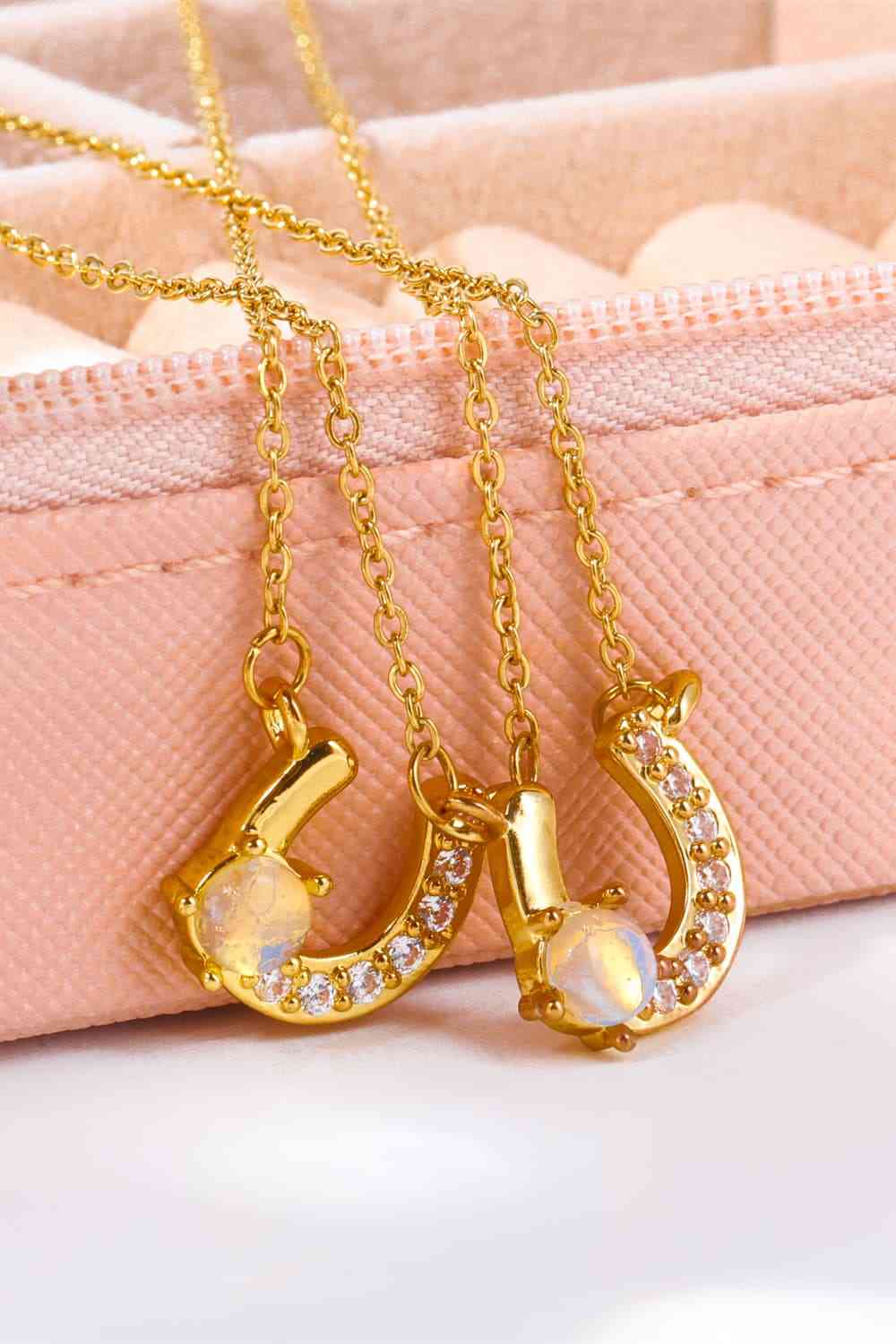 Horseshoe Shape Copper 14K Gold Plated Pendant Necklace-Bijou Crush