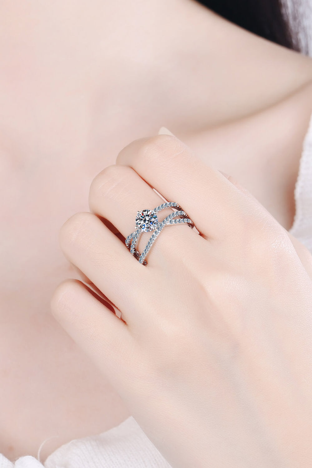 Crisscross Moissanite Ring in 925 Sterling Silver-Bijou Crush
