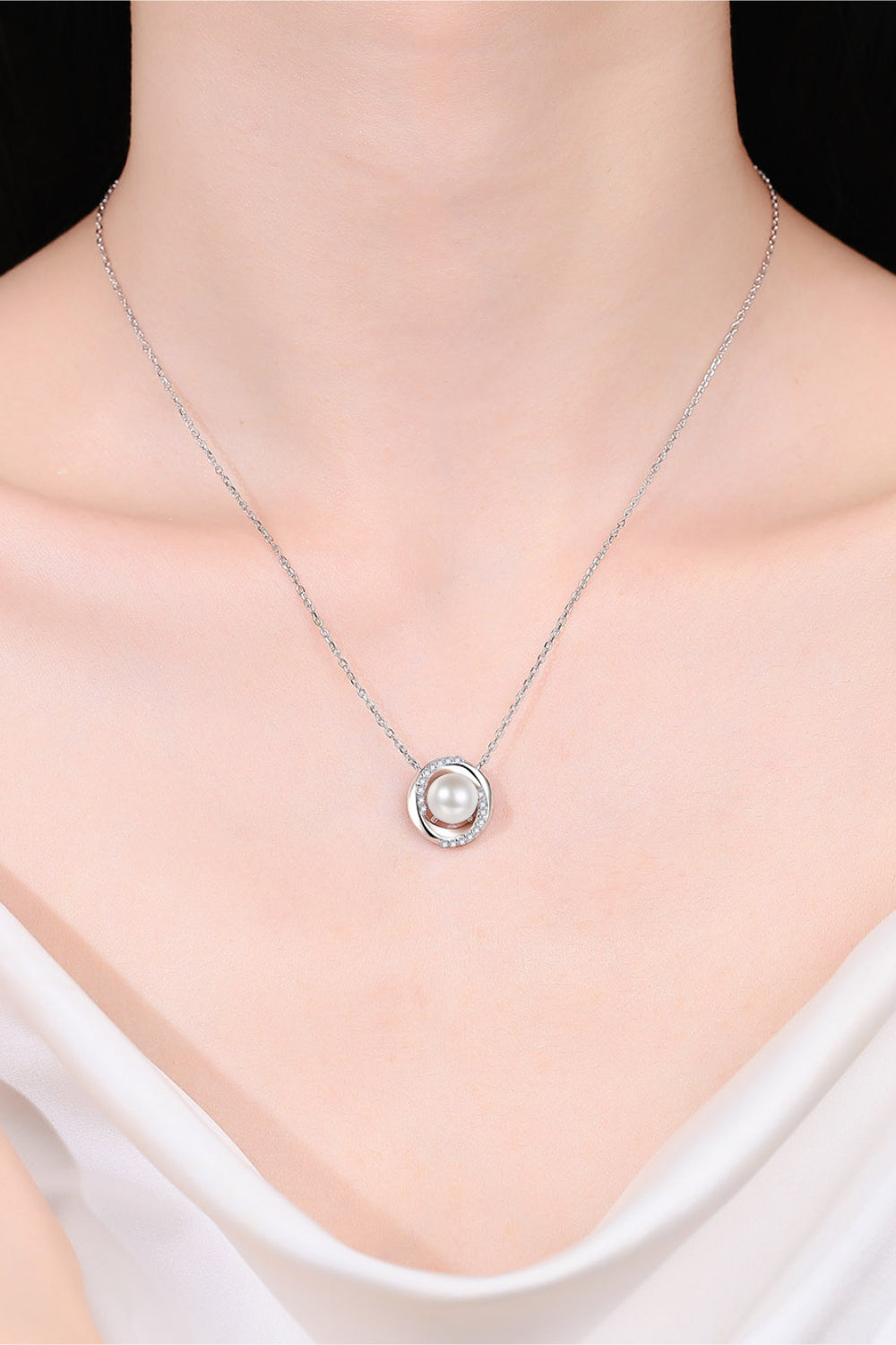 Moissanite Pearl Rhodium-Plated Necklace-Bijou Crush