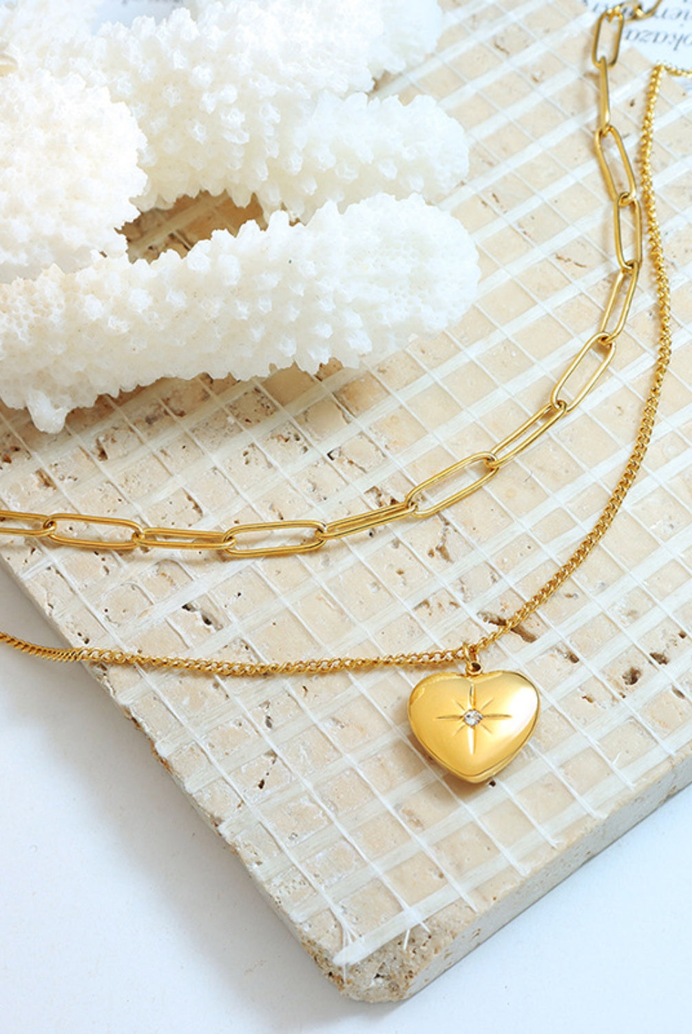 Inlaid Zircon Double Layered Heart Pendant Necklace-Bijou Crush