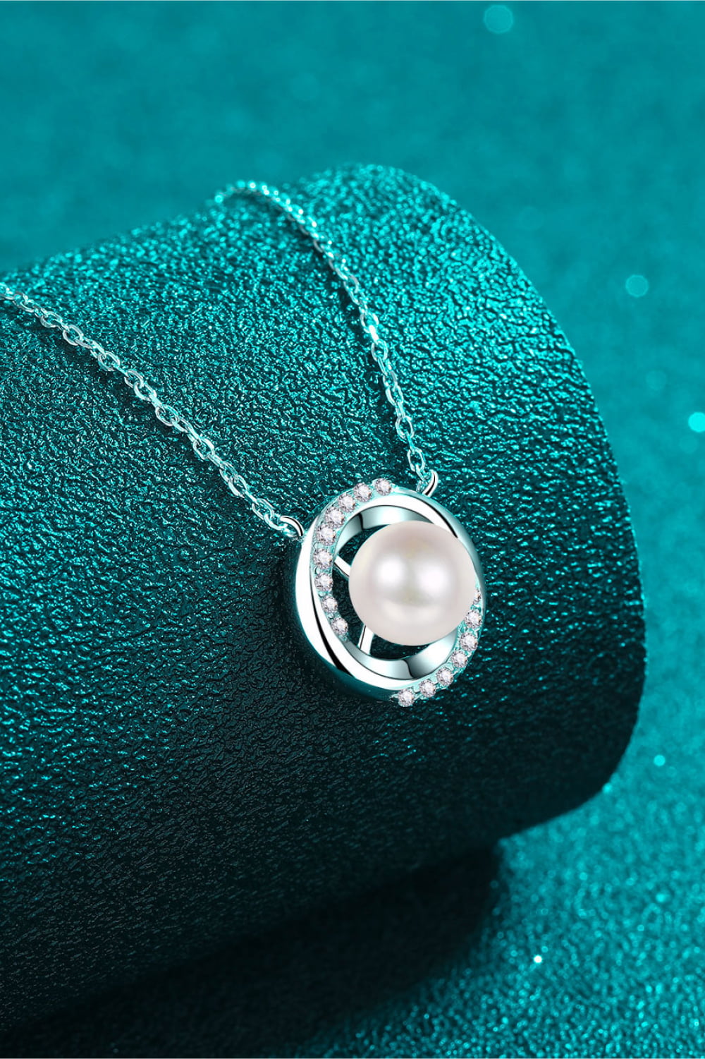 Moissanite Pearl Rhodium-Plated Necklace-Bijou Crush