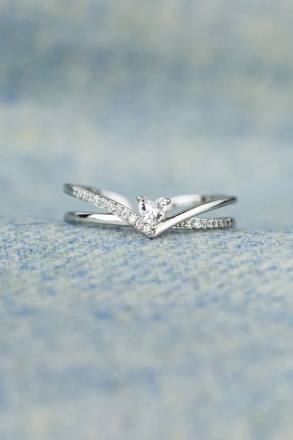 925 Sterling Silver Inlaid Zircon Heart Open Ring-Bijou Crush