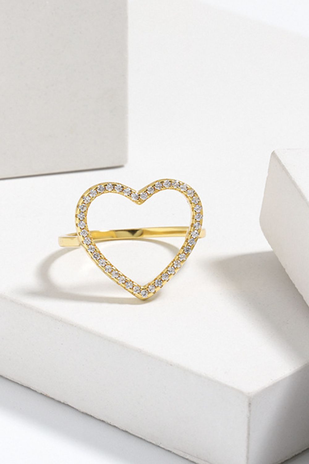 Golden Heart Zircon Ring - 925 Sterling Silver with Radiant Sparkle-Bijou Crush