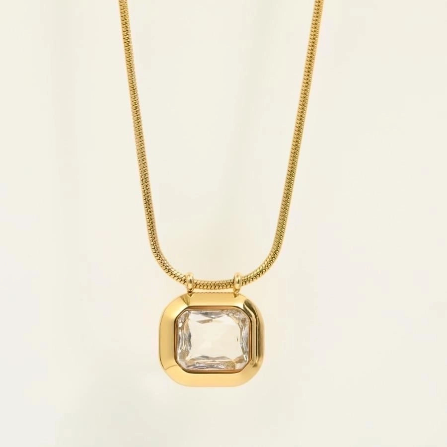 Retro Vibes: Geometric Titanium Steel Pendant Necklace – 18K Gold-Plated with Zircon Inlay-Bijou Crush