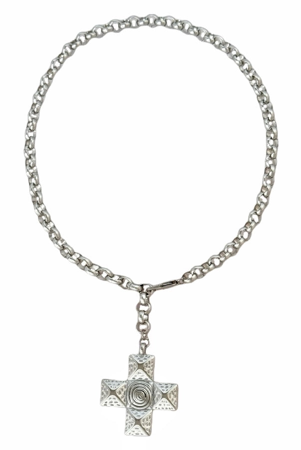 Retro Cross Pendant Necklace – 18K Gold-Plated Titanium Steel Classic-Bijou Crush