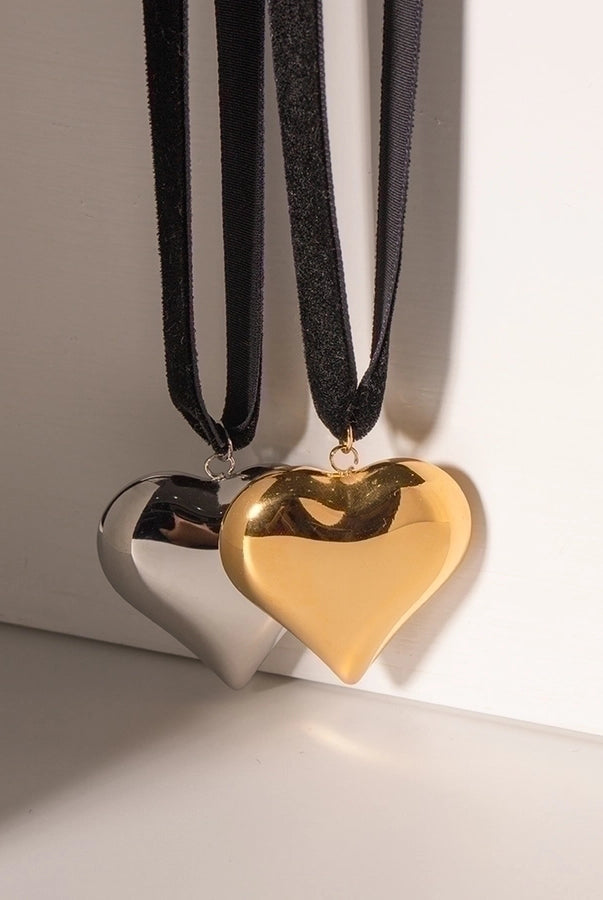 Golden Heart Necklace – 18K Gold-Plated Stainless Steel Pendant with Timeless Love-Bijou Crush