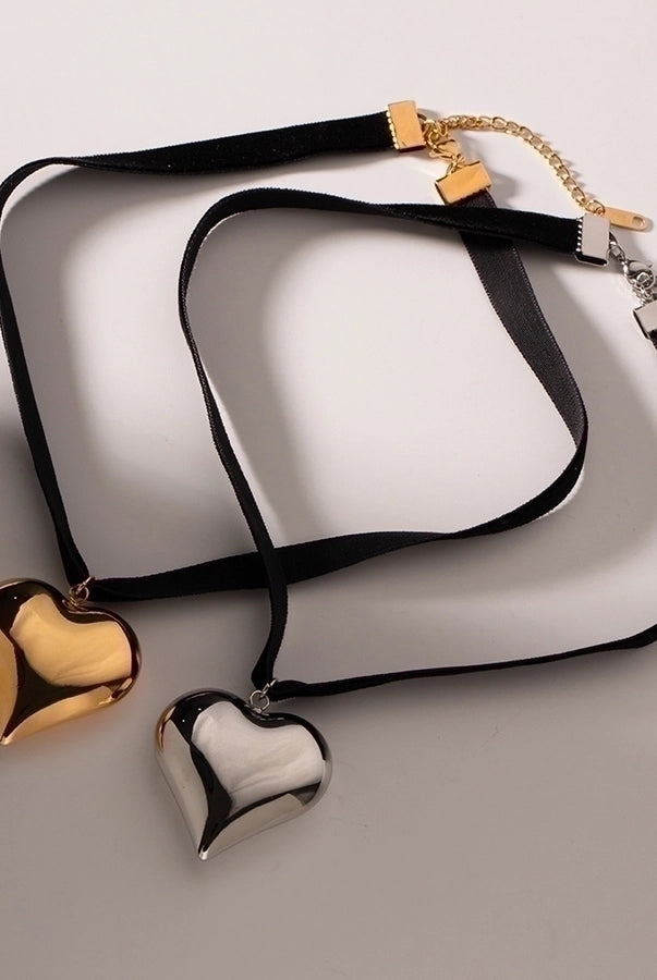 Golden Heart Necklace – 18K Gold-Plated Stainless Steel Pendant with Timeless Love-Bijou Crush