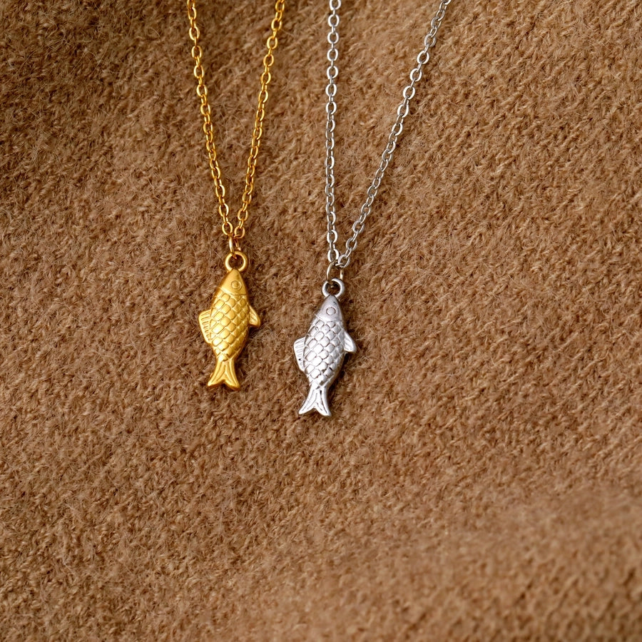 Fish Pendant Vibes Necklace-Bijou Crush
