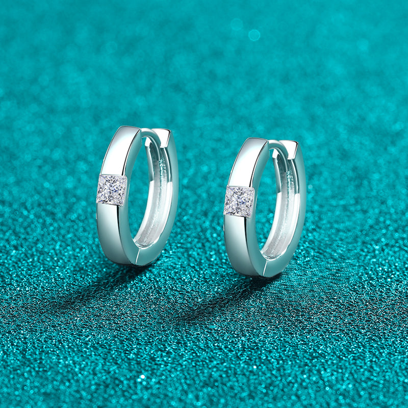 925 Sterling Silver Moissanite Huggie Earrings-Bijou Crush