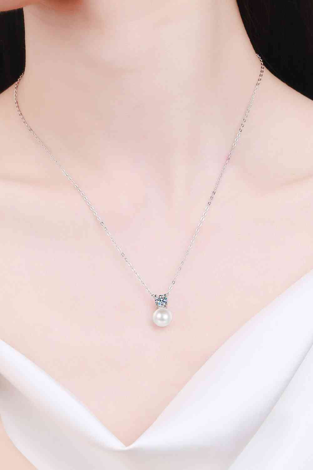 925 Sterling Silver Freshwater Pearl Moissanite Necklace-Bijou Crush