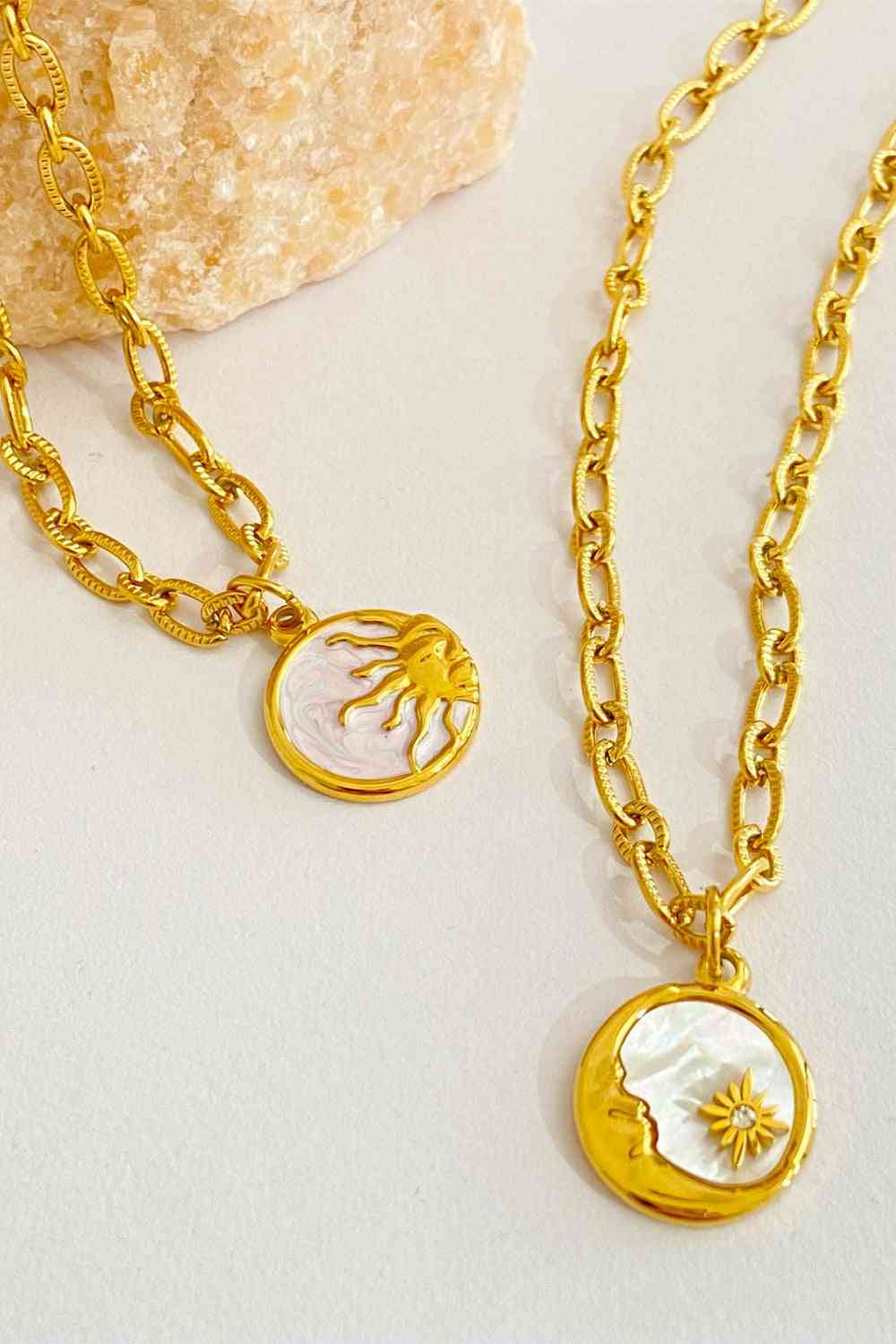 Round Pendant Stainless Steel Necklace-Bijou Crush
