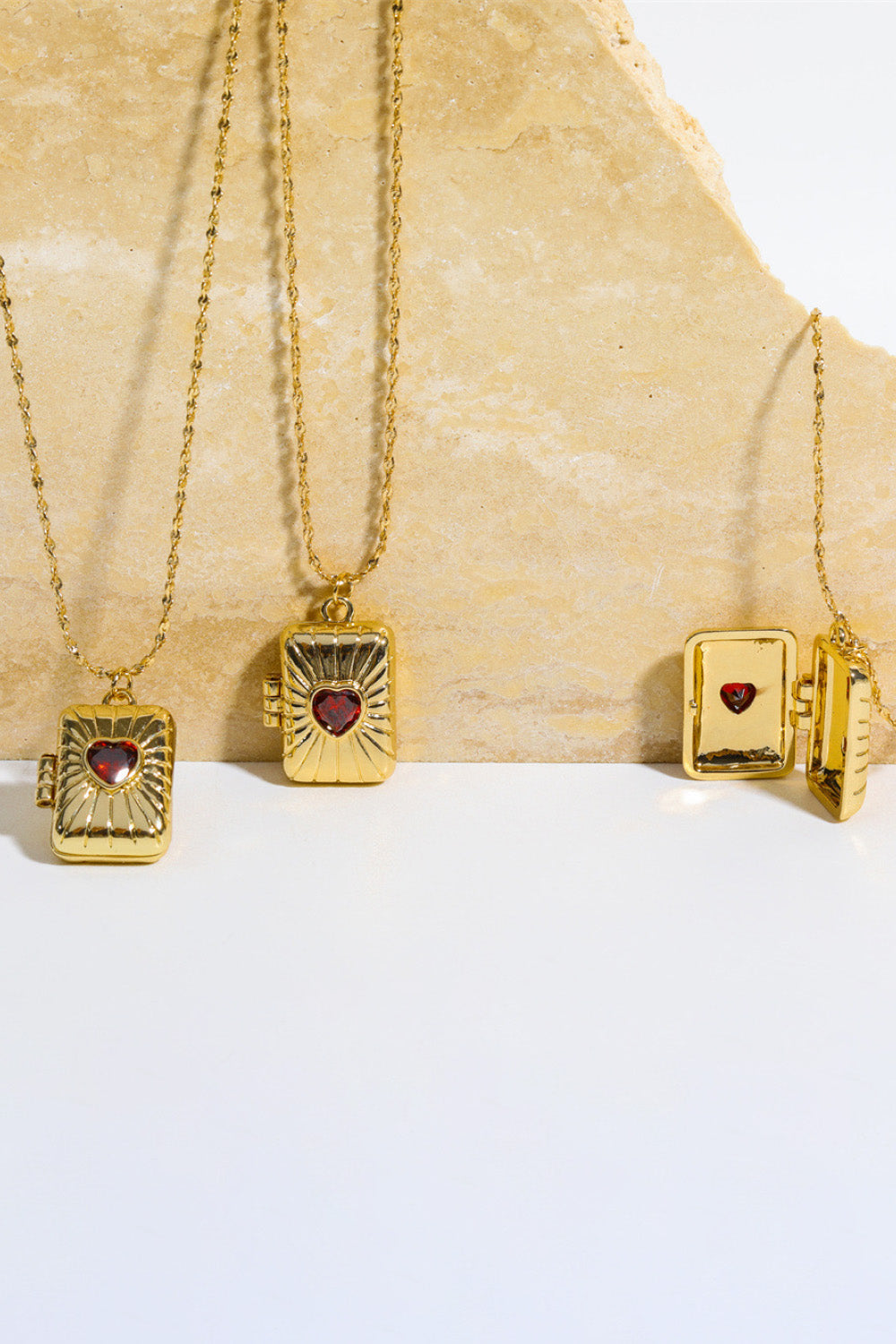 Heart Zircon Box Pendant Copper Necklace-Bijou Crush