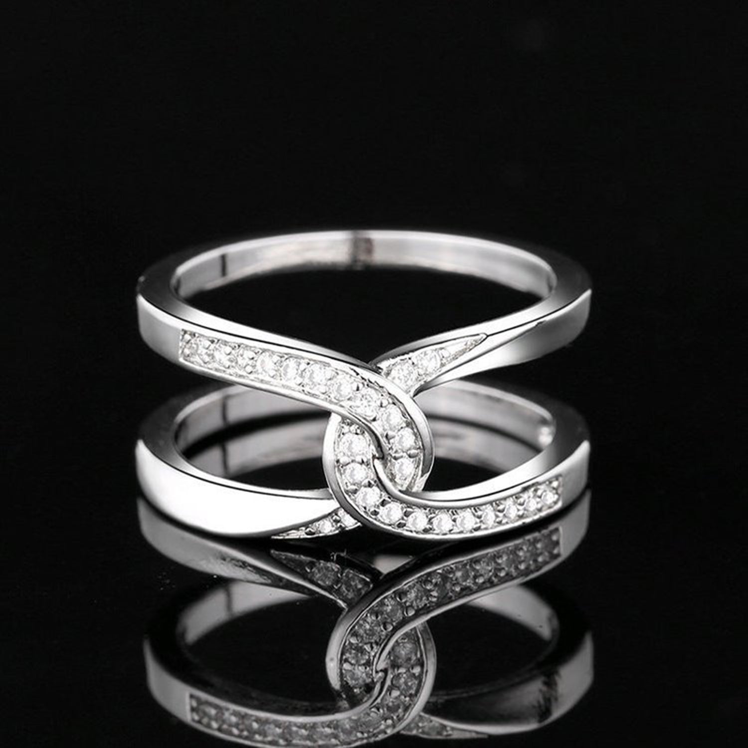 Twisted Inlaid Zircon Double-layered Ring-Bijou Crush