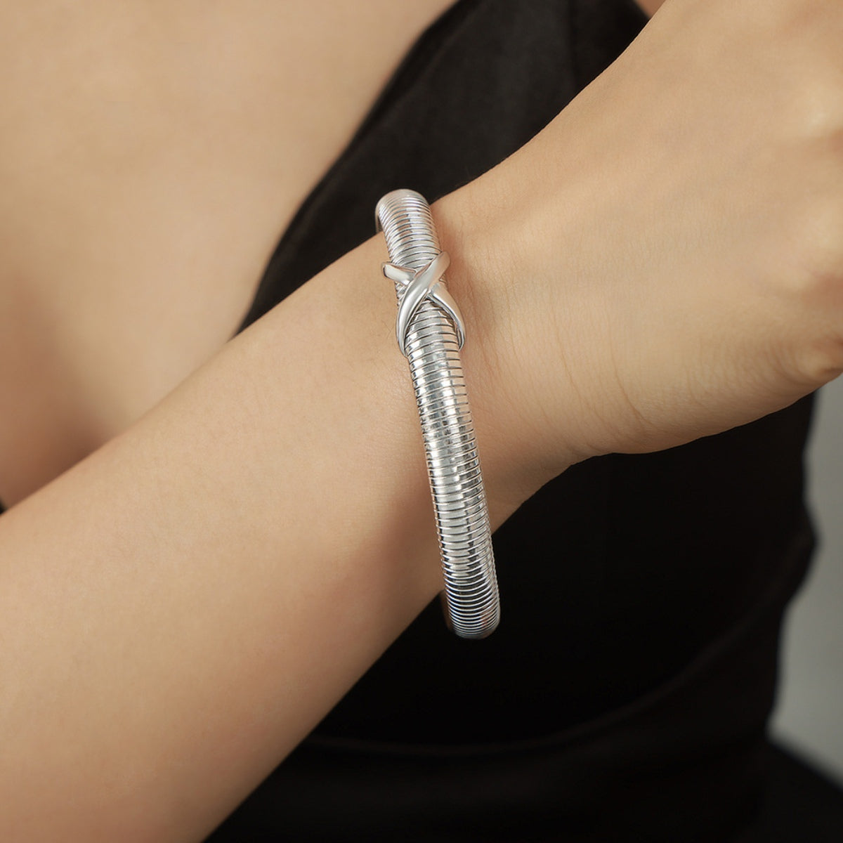 Titanium Steel Spring Shape Bracelet-Bijou Crush