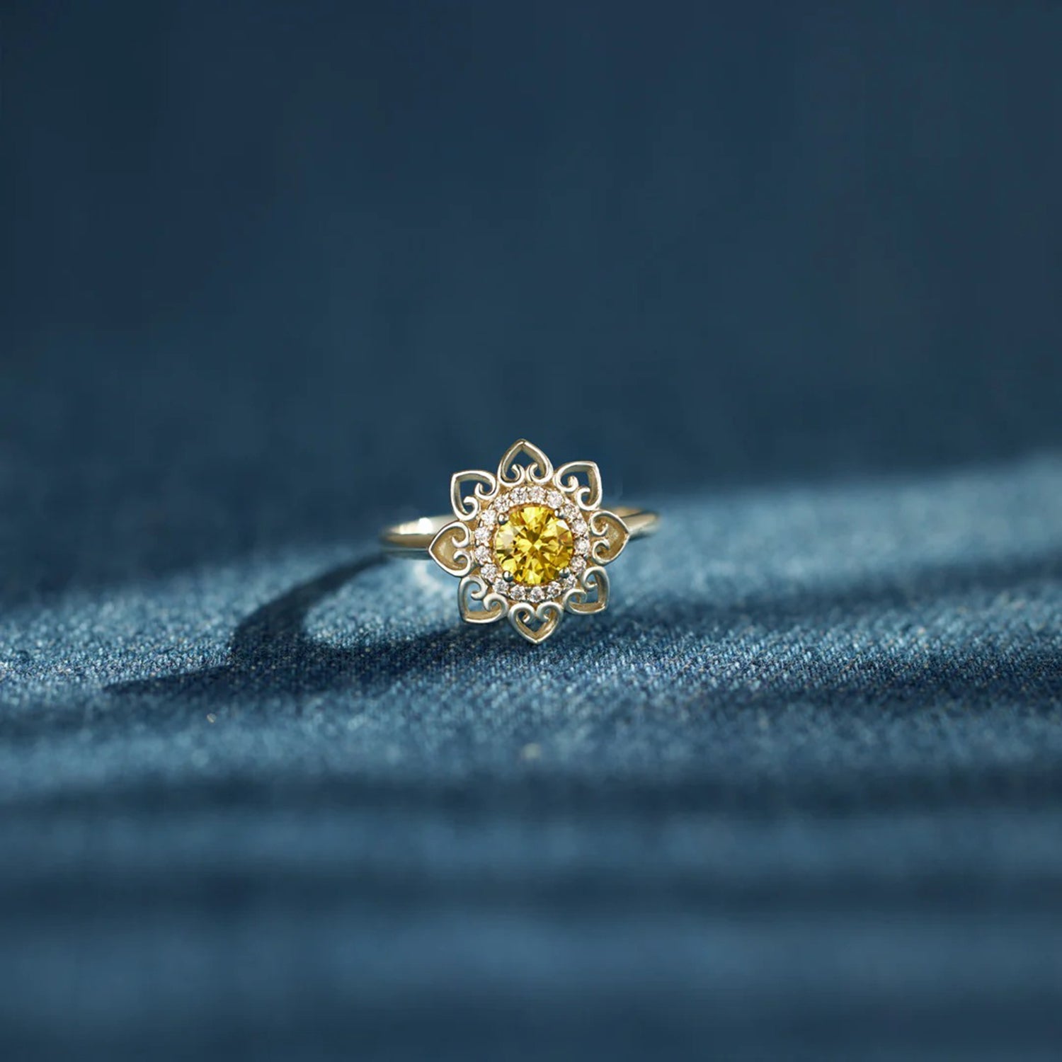 Flower Shape Zircon Platinum-Plated 925 Sterling Silver Ring-Bijou Crush