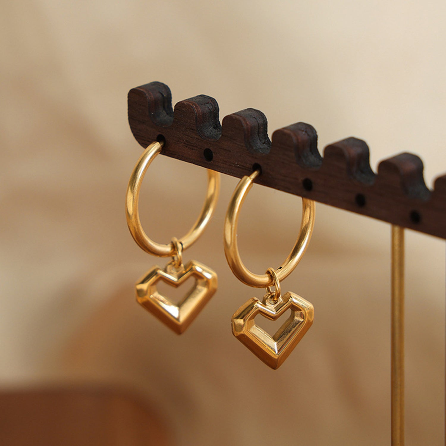 Heart Shape Lapis Lazuli Dangle Earrings-Bijou Crush