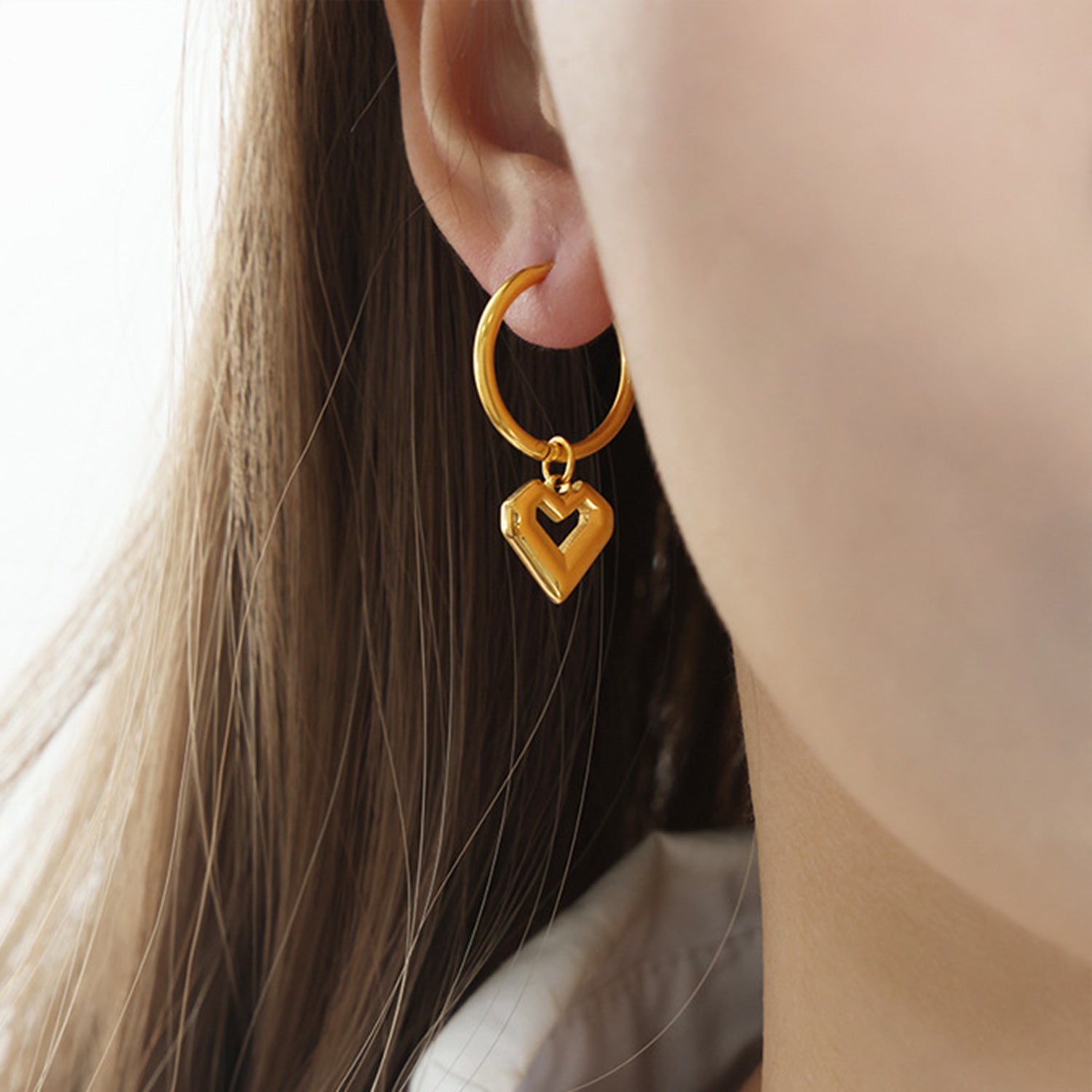 Heart Shape Lapis Lazuli Dangle Earrings-Bijou Crush
