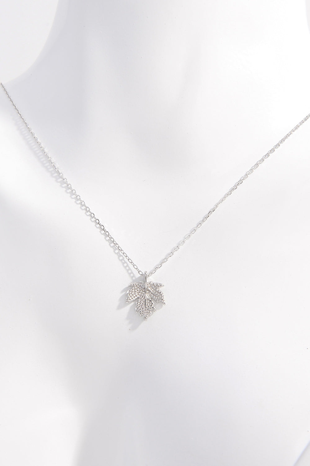 925 Sterling Silver Zircon Maple Leaf Necklace-Bijou Crush