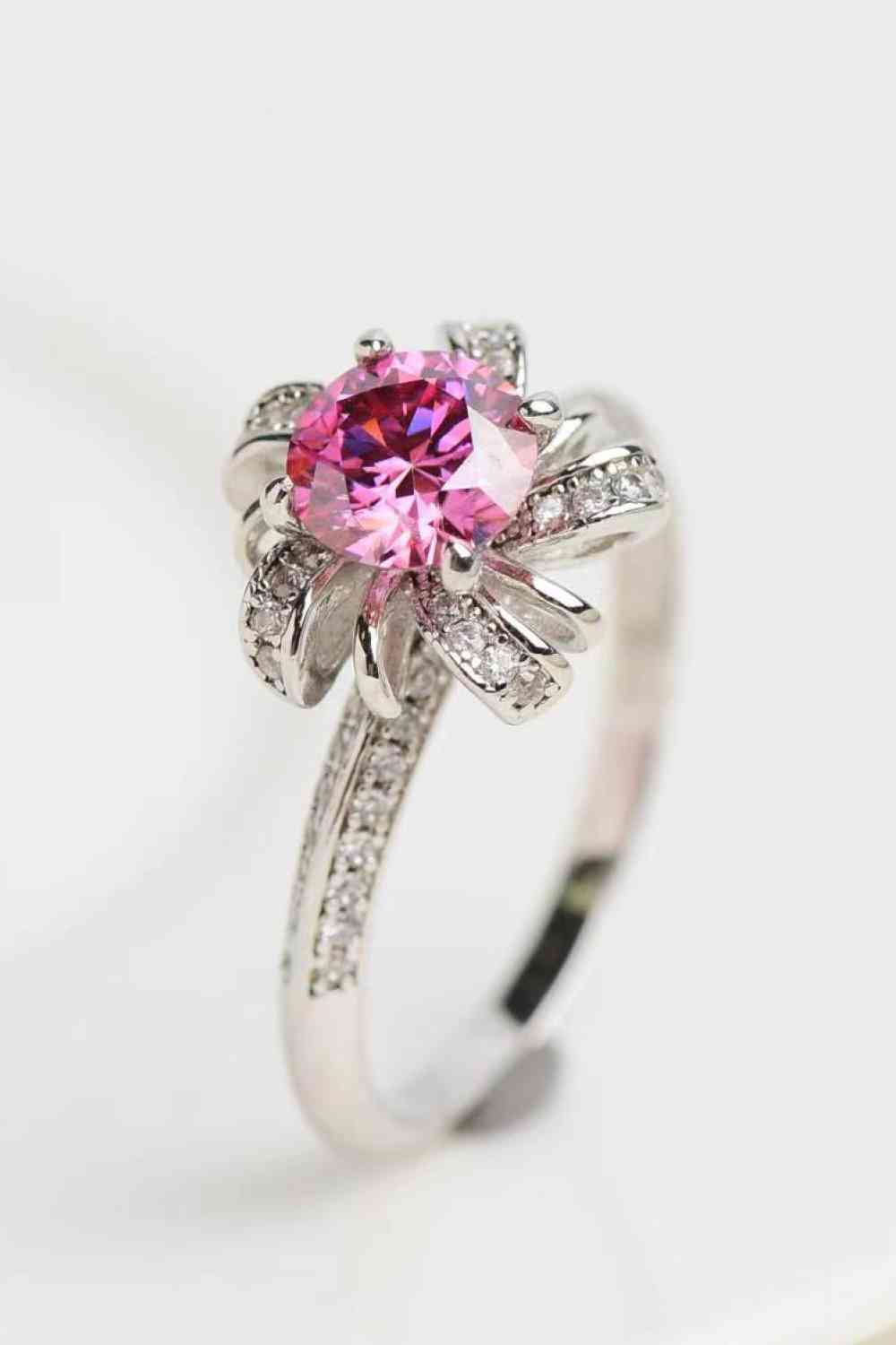 1 Carat Moissanite Flower-Shaped Ring-Bijou Crush