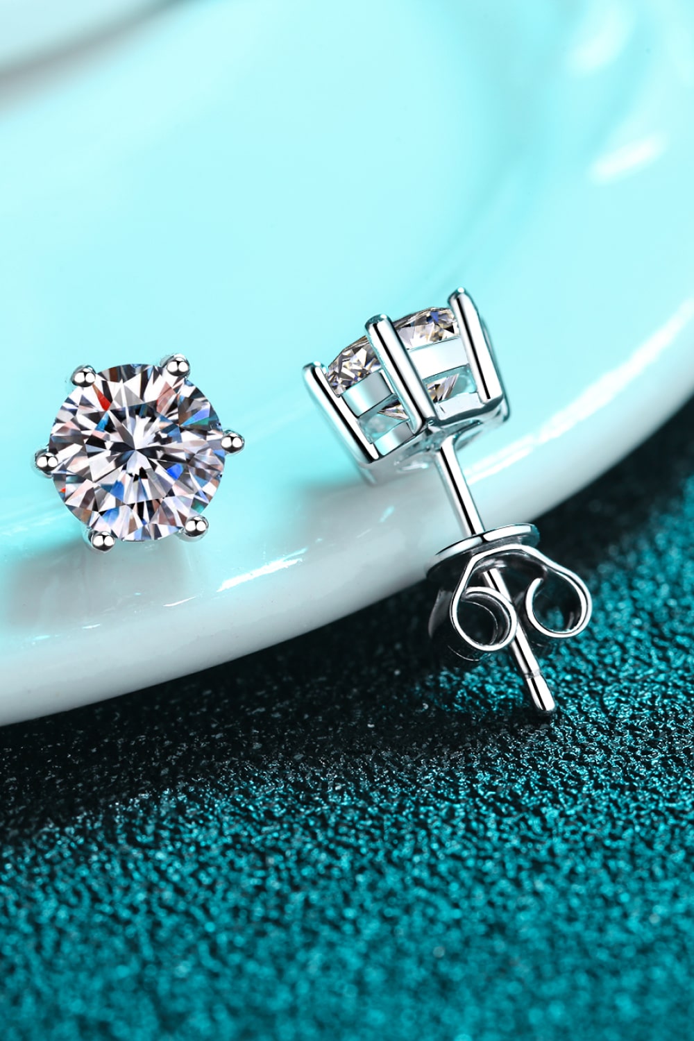 Endless Cheer Moissanite Stud Earrings-Bijou Crush