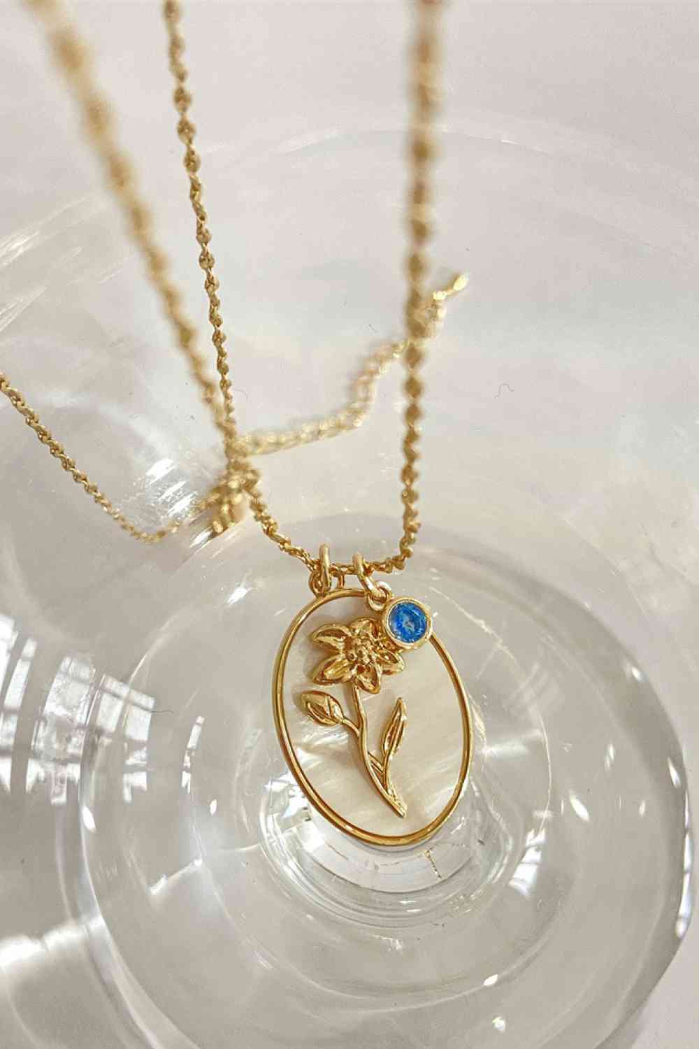 Flower Shell Pendant Copper Necklace-Bijou Crush