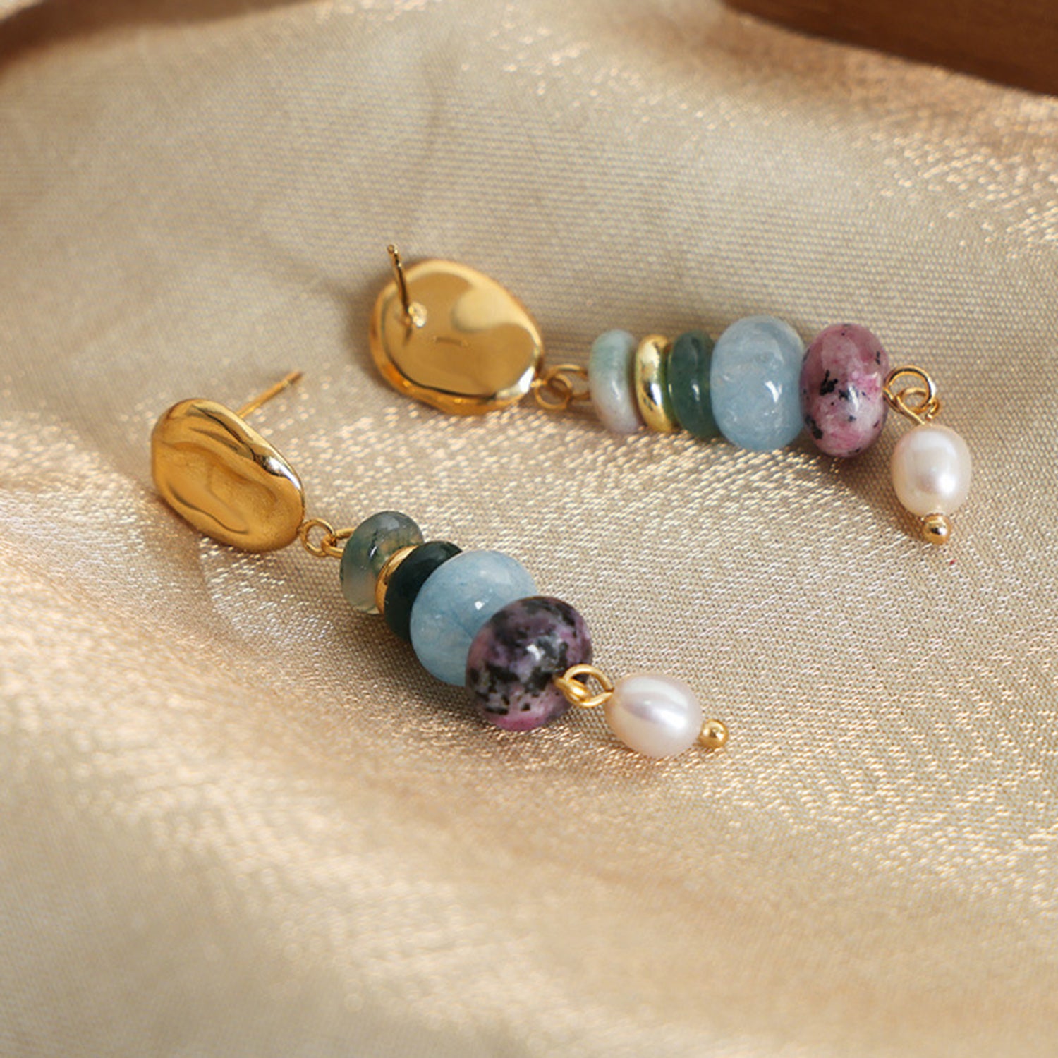 Natural Stone Freshwater Pearl Dangle Earrings-Bijou Crush