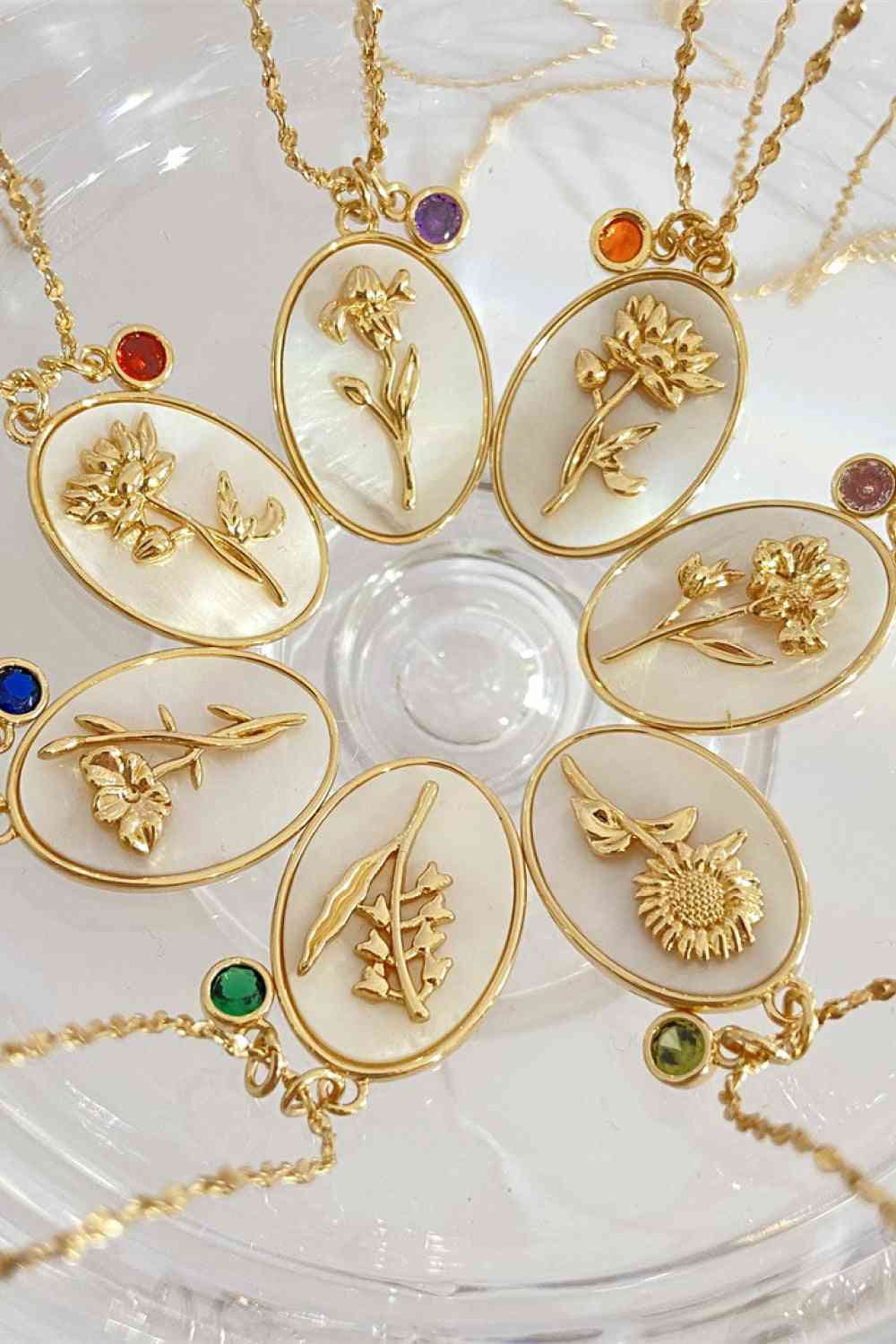 Flower Shell Pendant Copper Necklace-Bijou Crush