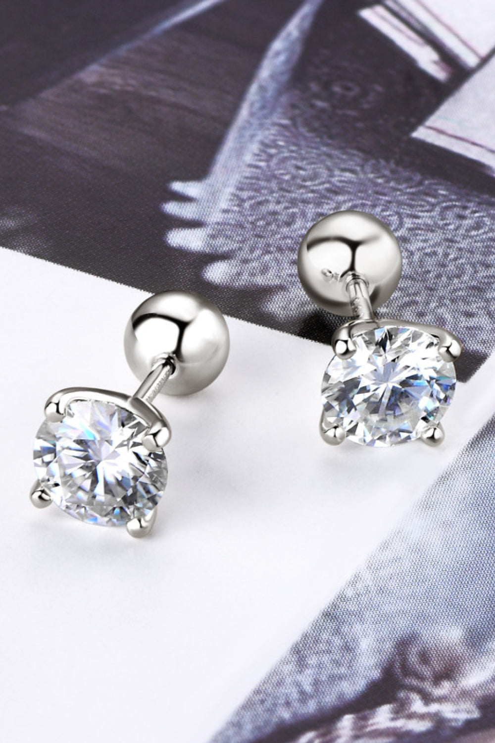 2-Carat Moissanite Stud Earrings in 925 Sterling Silver-Bijou Crush