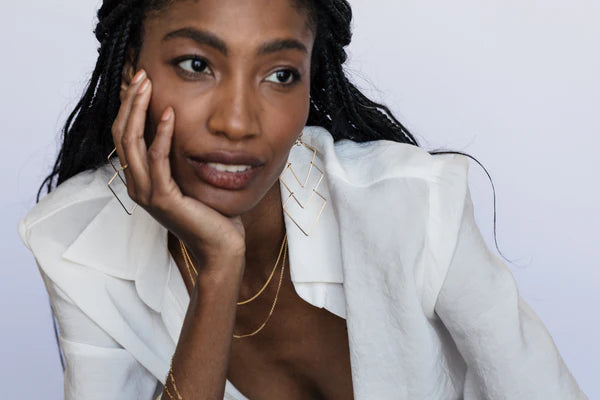 Emmie Chandeliers Earrings-Bijou Crush