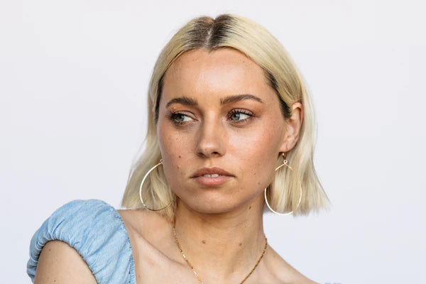 Hanna Hammered Hoops Earrings-Bijou Crush