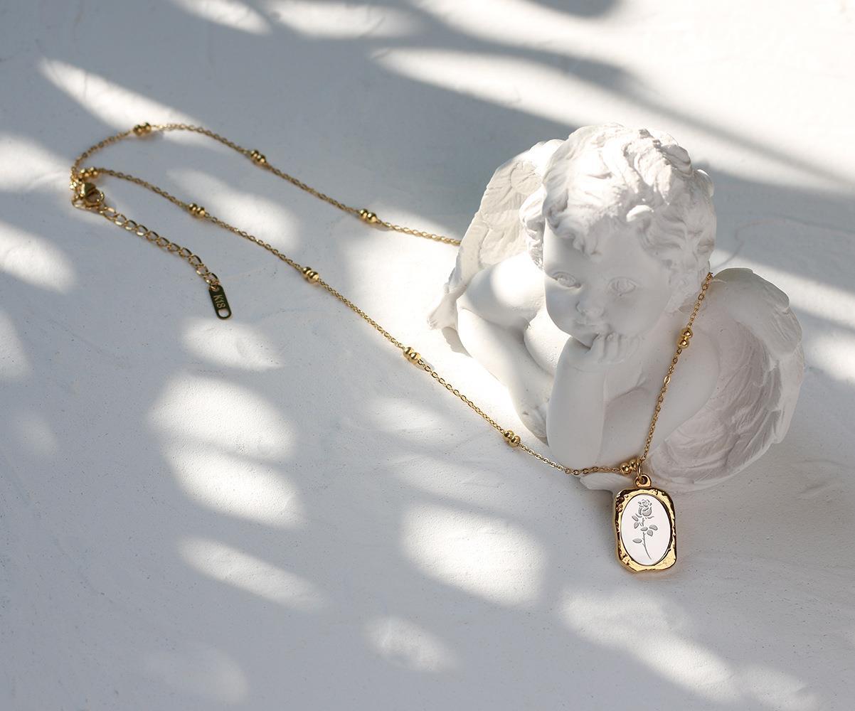 Vintage Style Rose Flower Stainless Steel Titanium Steel PlatingVintage Rose Flower Pendant Necklace - Stainless & Titanium SteelPendant Necklace-Bijou Crush