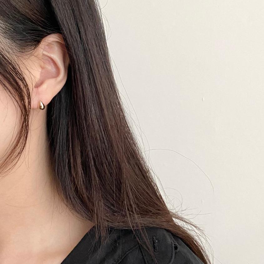 Sterling Silver Dewdrop Ear Studs-Bijou Crush