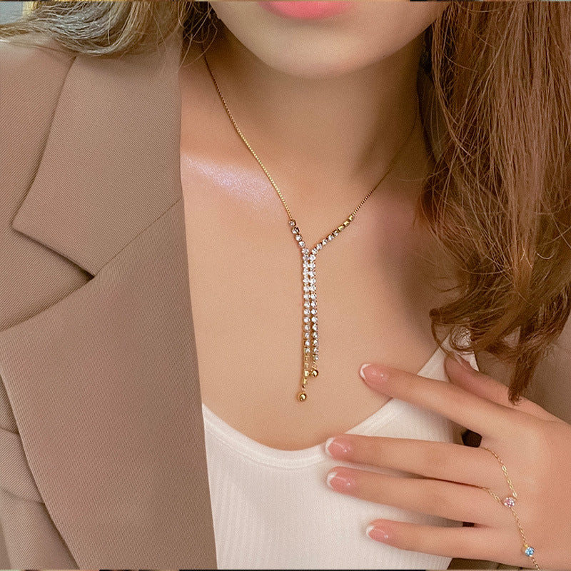 Elegant Geometric Titanium Steel Pendant Necklace with Sparkling Zircon Inlay-Bijou Crush