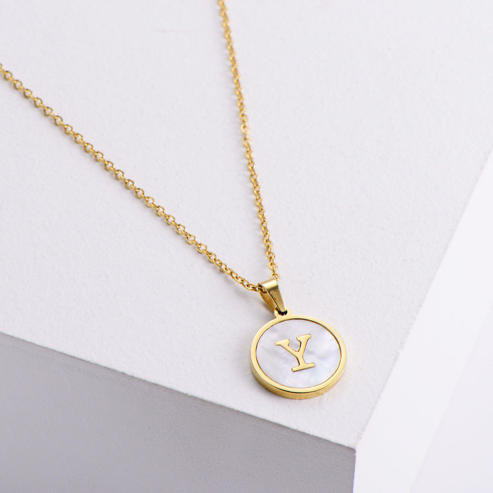 Shell 18K Gold Plated Simple Style Letter Shell Pendant Necklace-Bijou Crush