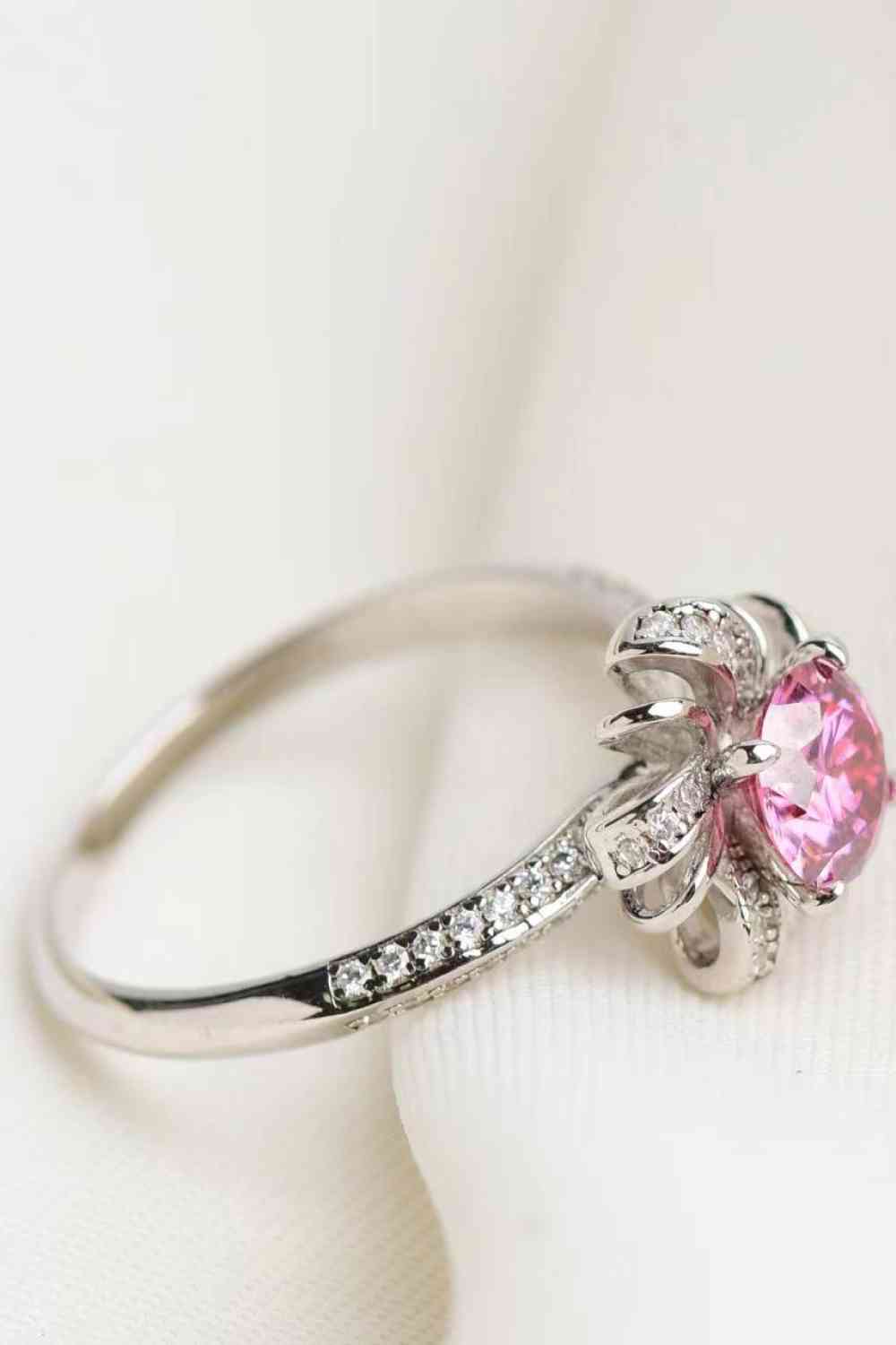 1 Carat Moissanite Flower-Shaped Ring-Bijou Crush