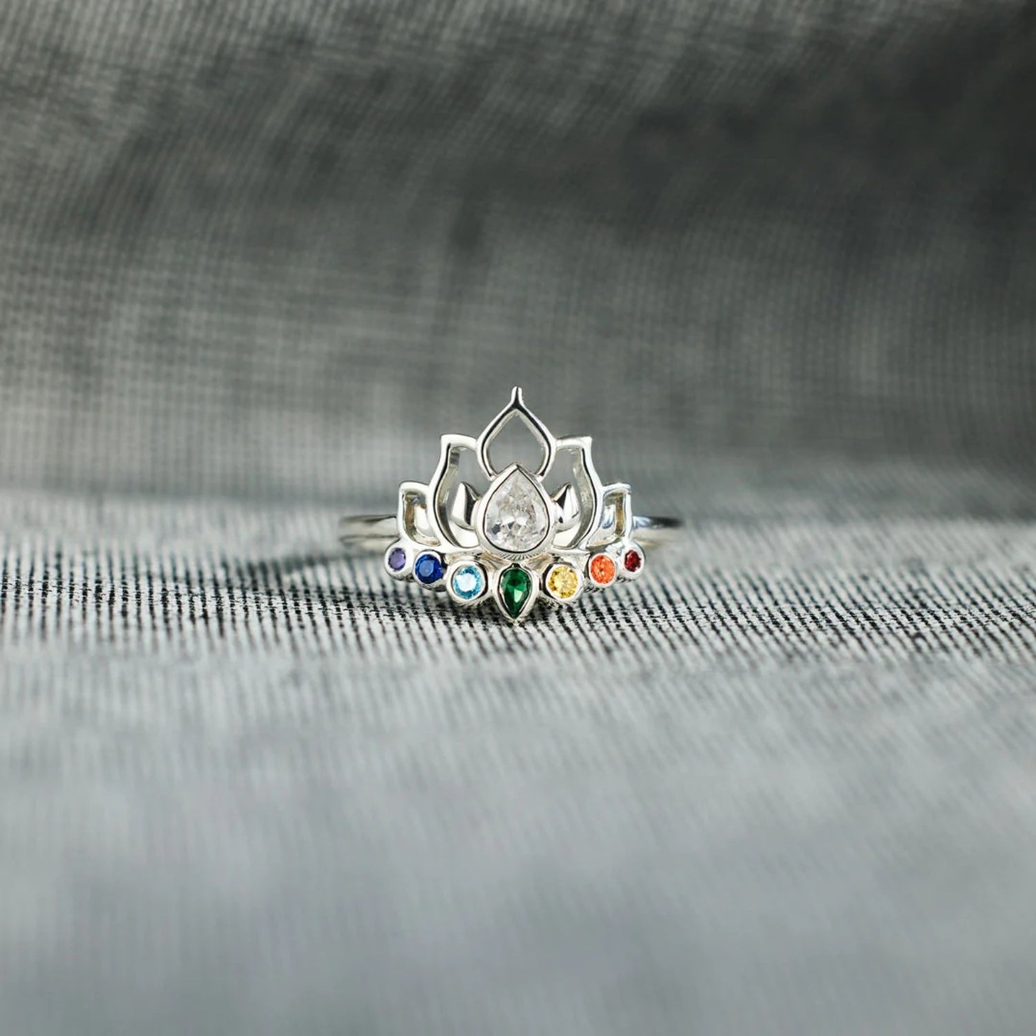 925 Sterling Silver Inlaid Zircon Lotus Shape Ring-Bijou Crush