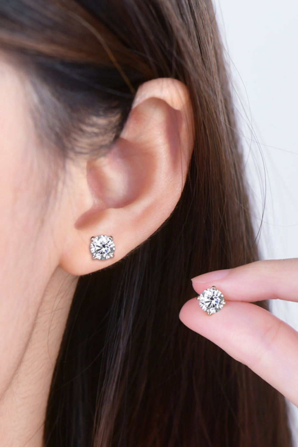 2-Carat Moissanite Stud Earrings in 925 Sterling Silver-Bijou Crush
