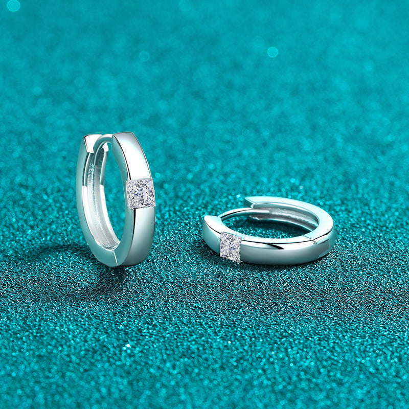 925 Sterling Silver Moissanite Huggie Earrings-Bijou Crush