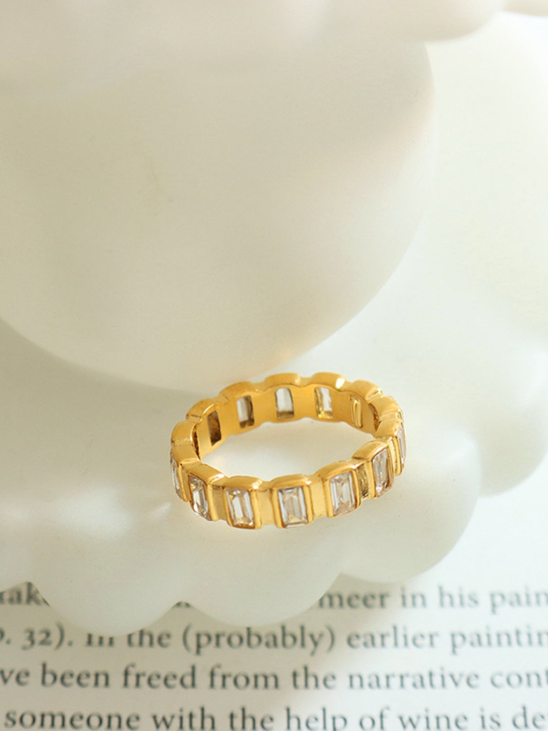Stunning Titanium Steel Inlaid Zircon Ring-Bijou Crush