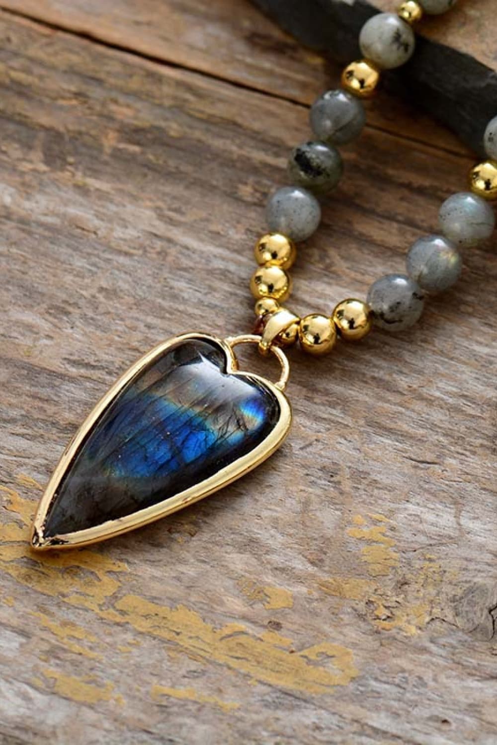 Natural Stone Pendant Beaded Necklace-Bijou Crush