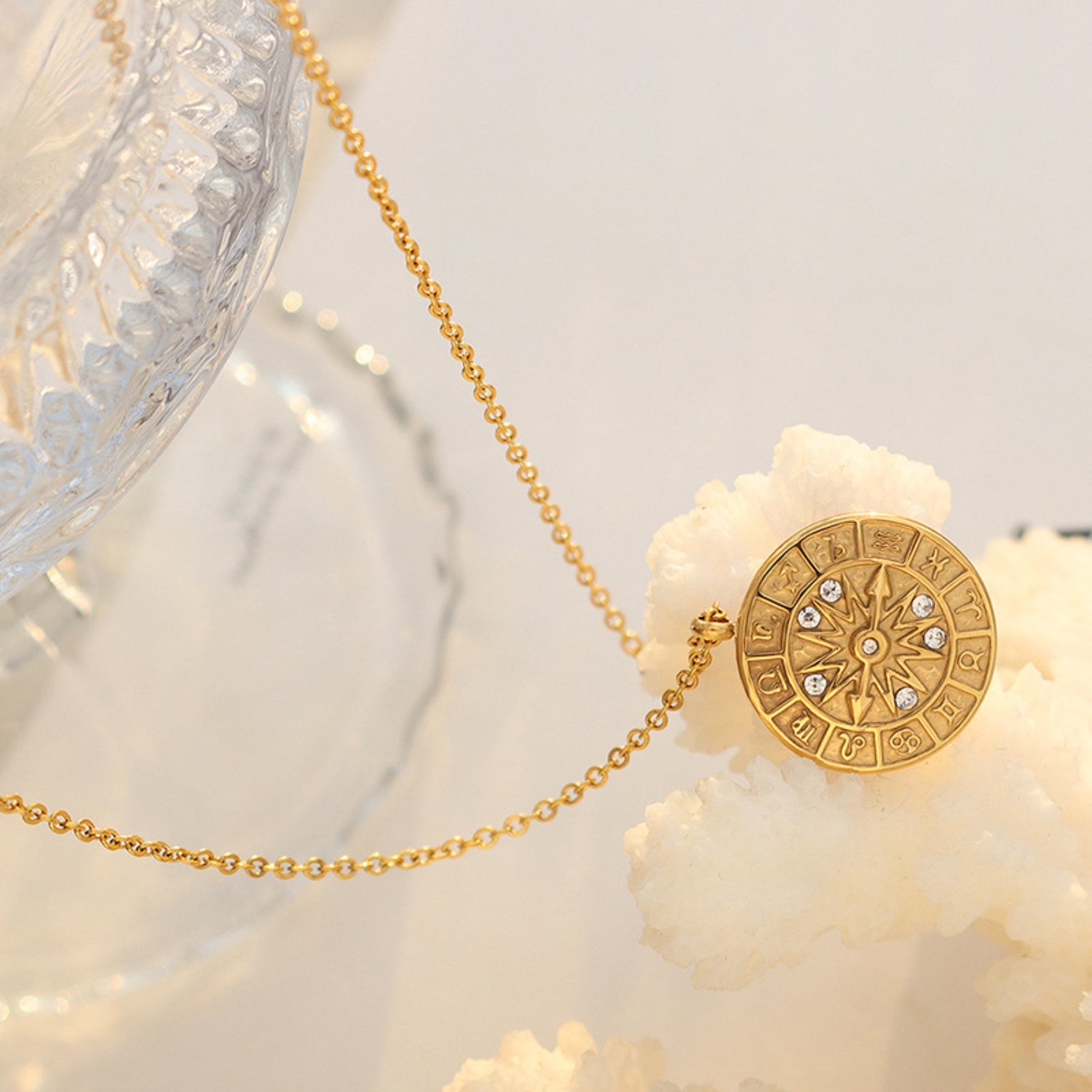 Zircon Titanium Steel Timepiece Shape Necklace-Bijou Crush