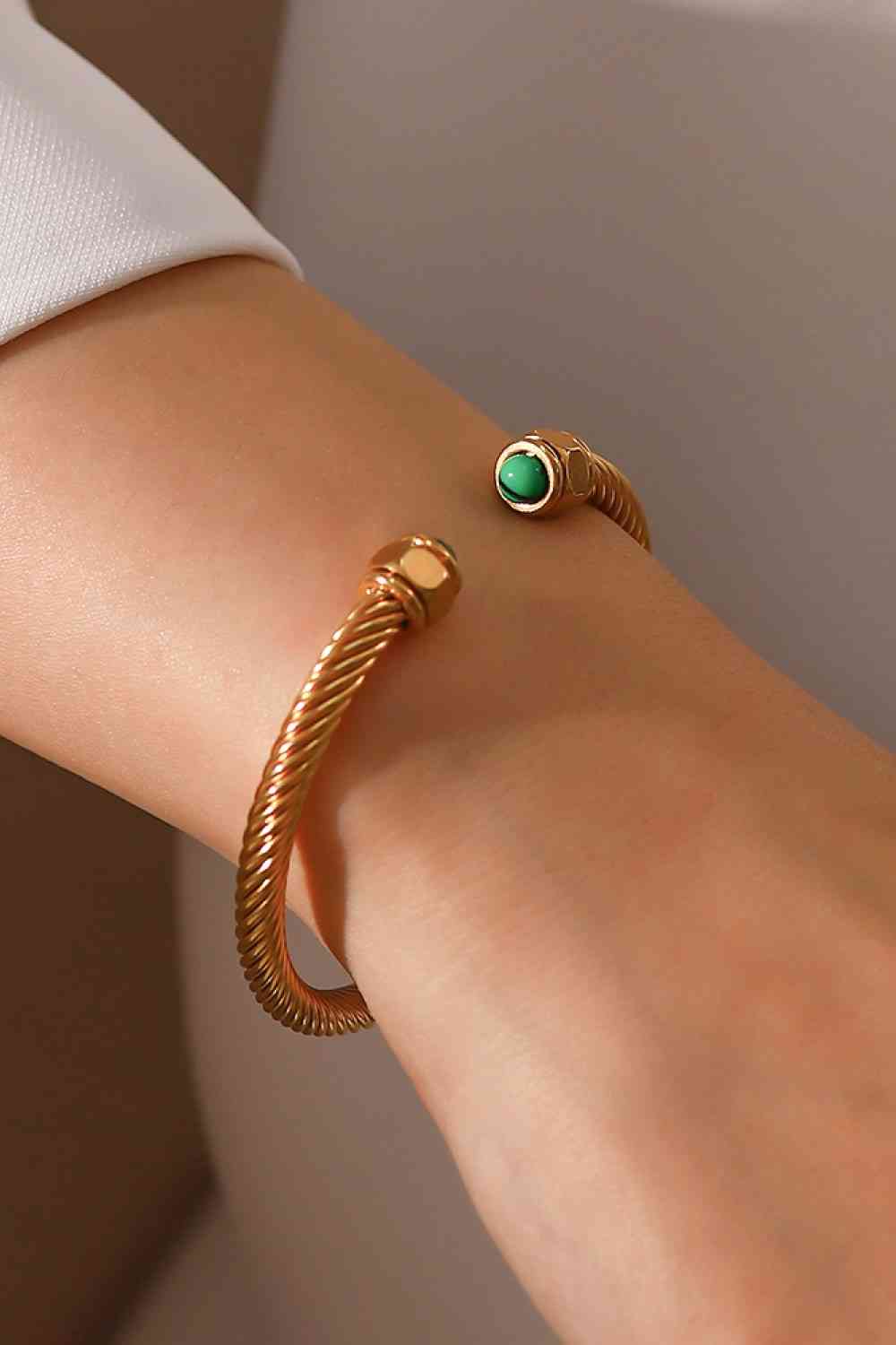 Stainless Steel Twisted C-Shaped Bracelet-Bijou Crush