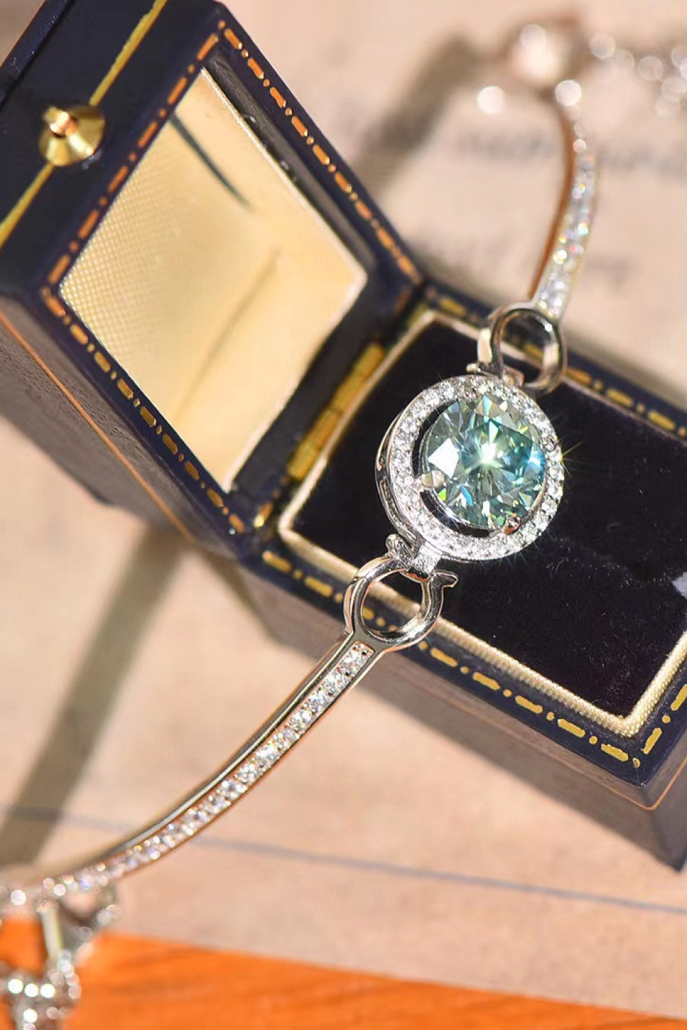 2 Carat Moissanite 925 Platinum-Plated Bracelet-Bijou Crush