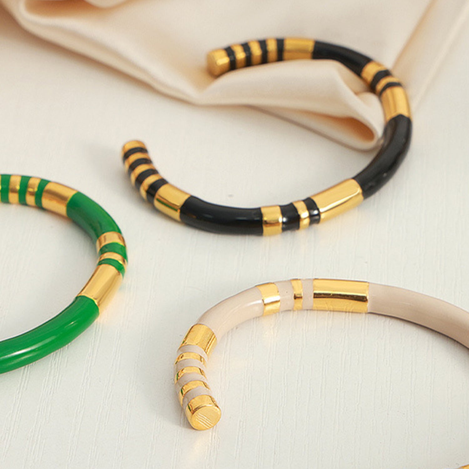 Enamel Titanium Steel Cuff Bracelet-Bijou Crush