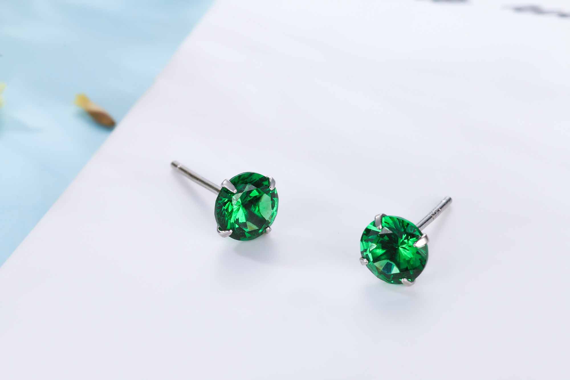 Simple CZ White 925 Sterling Silver Round Studs Earrings-Bijou Crush