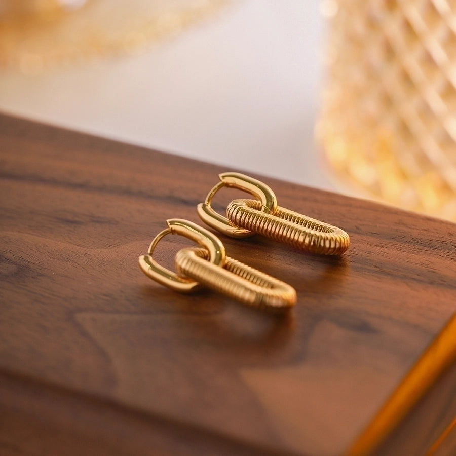 Chic Parisian Oval Drop Earrings – Effortlessly Elegant-Bijou Crush